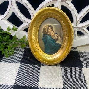 Miniature Reproduction of “Madonnina” Commonly known as “Madonna of the streets”